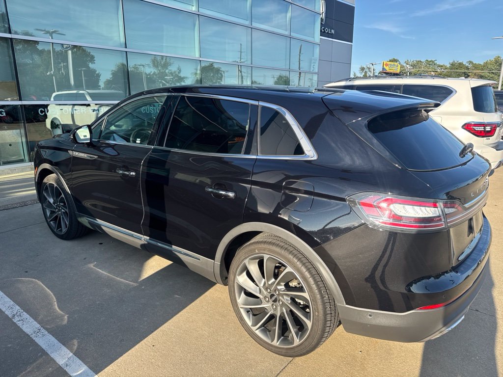 Used 2020 Lincoln Nautilus Reserve w/ Equipment Group 201A FWD image 6