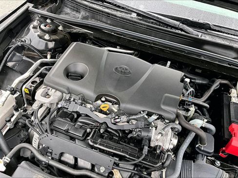 Used 2023 Toyota Camry SE image 34