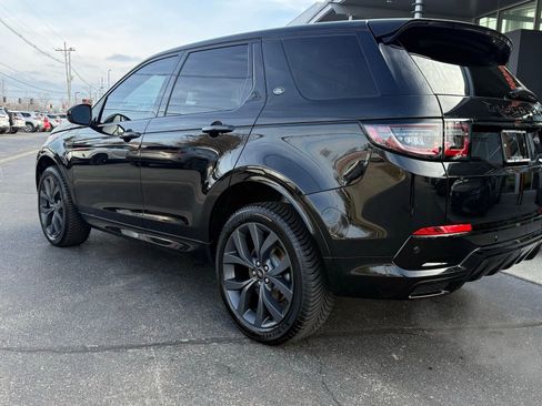 Used 2023 Land Rover Discovery Sport SE R-Dynamic image 8