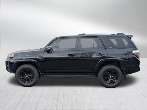 Used 2024 Toyota 4Runner SR5 Premium AWD/4WD image 4