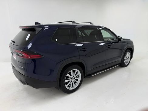 Used 2026 Toyota Grand Highlander AWD image 41