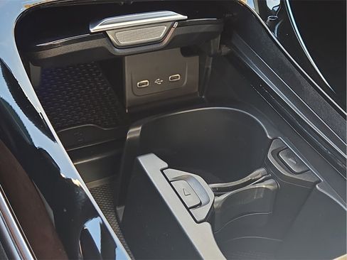 New 2026 Mercedes-Benz C 300 Sedan image 21