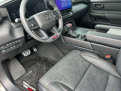 Used 2025 Toyota Sequoia TRD Pro AWD/4WD image 10