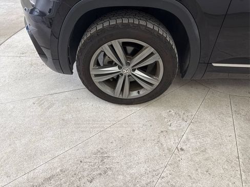 Used 2019 Volkswagen Atlas SE w/ Towing Package FWD image 16