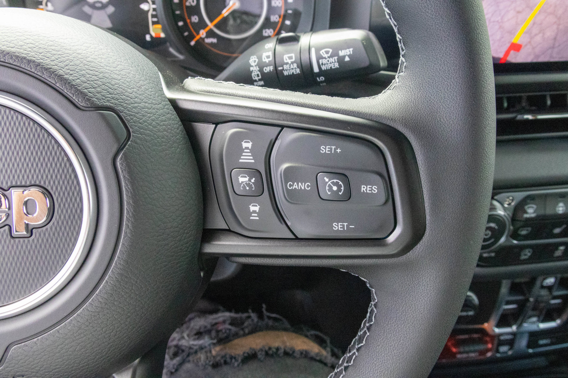 New 2026 Jeep Wrangler Unlimited Rubicon AWD/4WD image 31