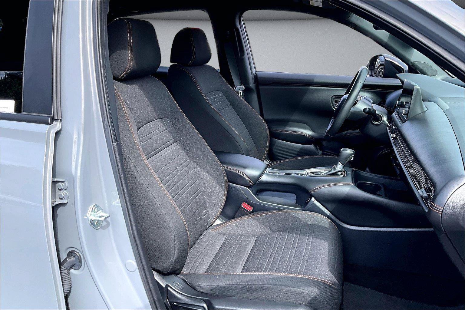 Used 2024 Honda HR-V Sport image 29