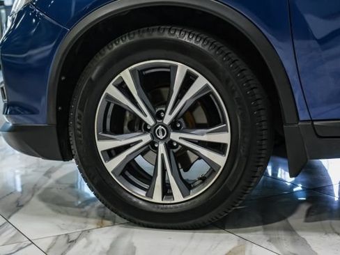 Used 2017 Nissan Rogue SL w/ SL Premium Package FWD image 57