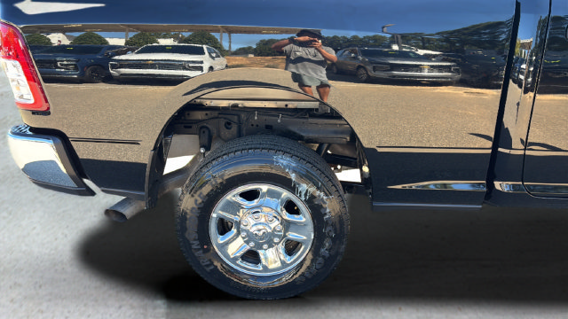 Used 2024 RAM 2500 Tradesman w/ Chrome Appearance Group AWD/4WD image 38