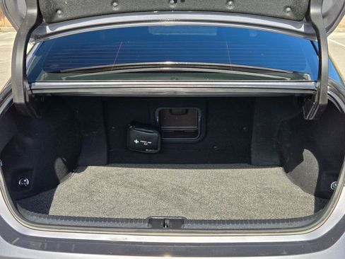 Used 2020 Lexus ES 300h w/ Premium Package FWD image 25