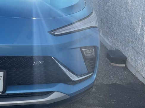 Used 2025 Buick Envista Sport Touring w/ Convenience II Package image 6