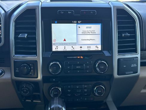 Used 2018 Ford F150 Lariat image 12