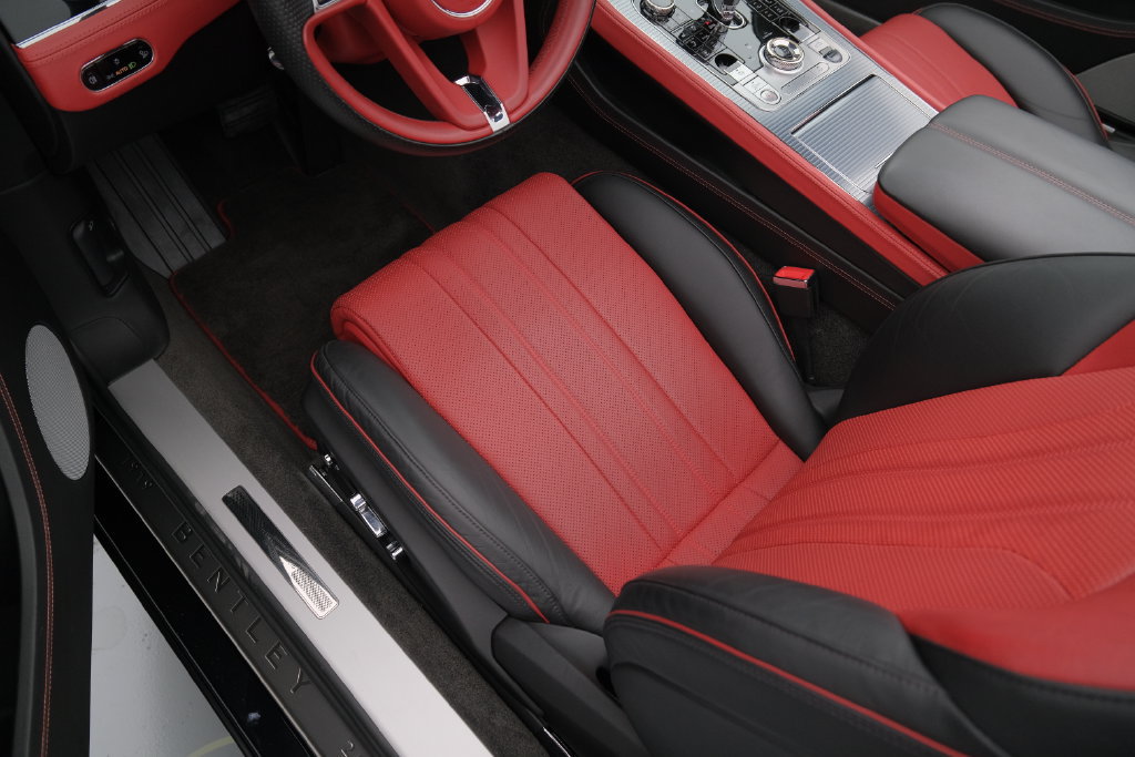 Used 2020 Bentley Continental GT AWD/4WD image 14