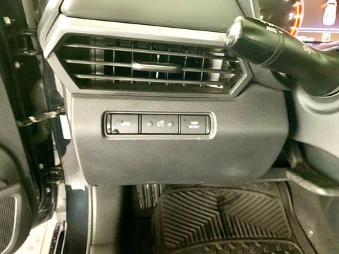 Used 2022 Nissan Altima 2.5 SV FWD image 29