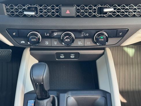 Certified 2025 Honda Accord SE image 14