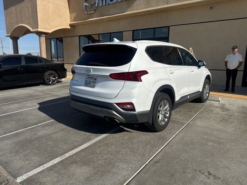 Used 2020 Hyundai Santa Fe SEL FWD image 6