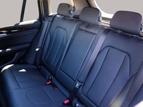 Used 2021 BMW X3 xDrive30i w/ Premium Package image 25