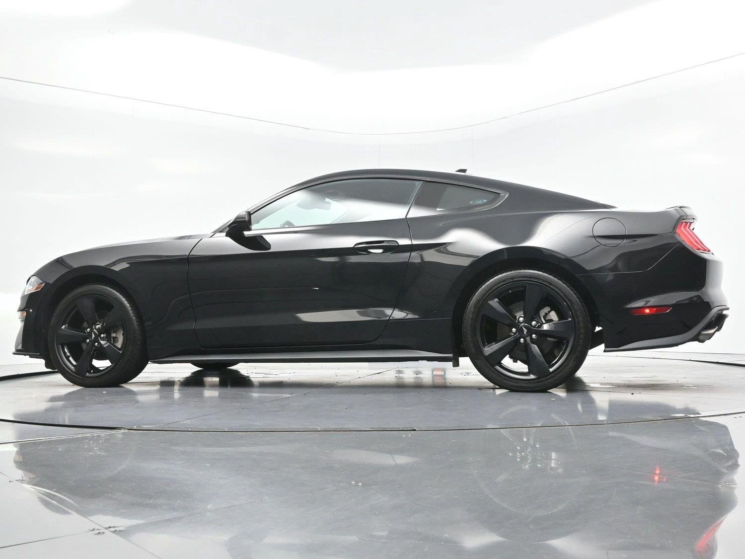 Used 2022 Ford Mustang Coupe w/ Equipment Group 101A RWD image 41