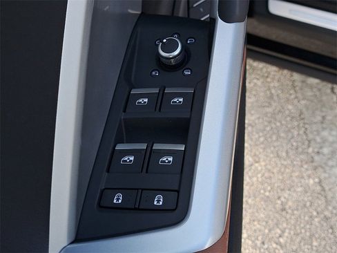 New 2025 Audi Q3 2.0T Premium image 22