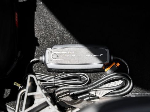 Used 2023 McLaren GT RWD image 19