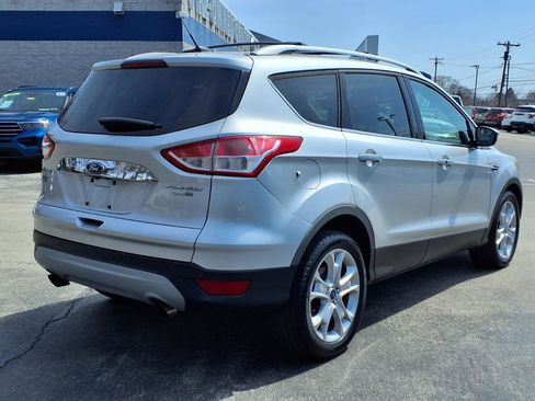 Used 2015 Ford Escape Titanium image 3