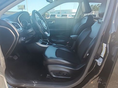Certified 2020 Jeep Compass Latitude FWD image 15