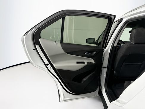 Used 2019 Chevrolet Equinox LT image 25