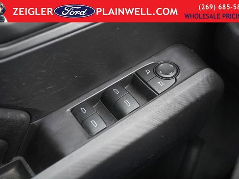 Used 2023 Chevrolet Colorado W/T image 28