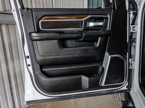 Used 2024 RAM 3500 Laramie w/ Bed Utility Group image 44