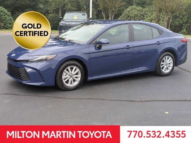 Used 2026 Toyota Camry LE FWD image 8