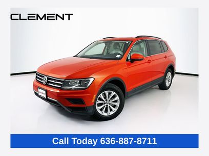 Used 2019 Volkswagen Tiguan SE w/ Panoramic Sunroof Package