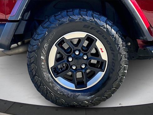 Certified 2021 Jeep Wrangler Unlimited Rubicon image 35