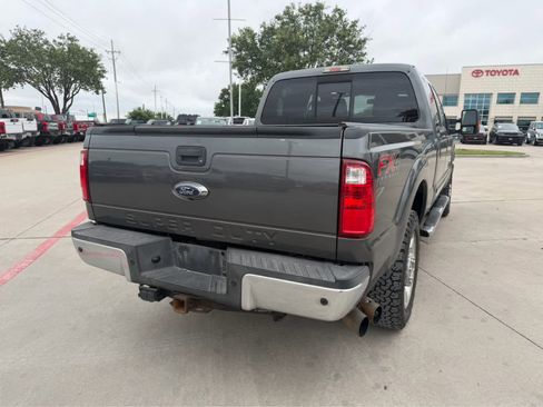 Used 2015 Ford F250 Lariat w/ Lariat Ultimate Package AWD/4WD image 3
