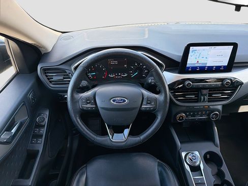 Used 2020 Ford Escape SEL image 18