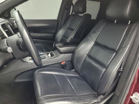 Used 2018 Jeep Grand Cherokee Limited image 17