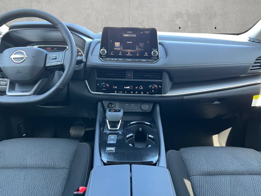 New 2026 Nissan Rogue SV FWD image 4