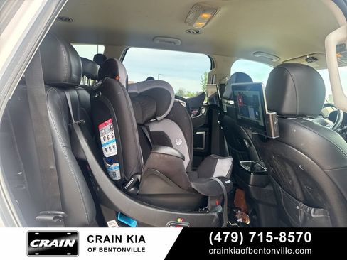 Used 2022 Kia Telluride LX AWD/4WD image 5