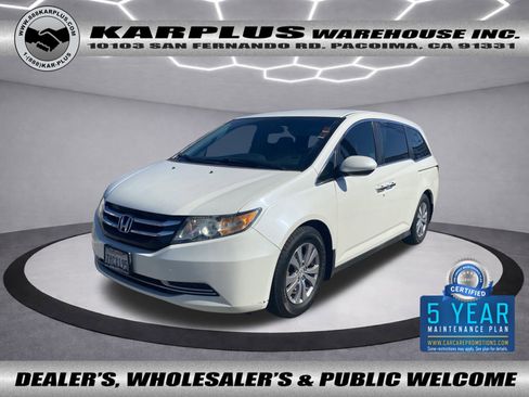 Used 2017 Honda Odyssey SE image 1