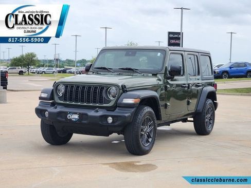 Used 2024 Jeep Wrangler Unlimited Sport AWD/4WD image 6