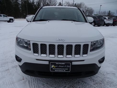 Used 2016 Jeep Compass High Altitude image 5