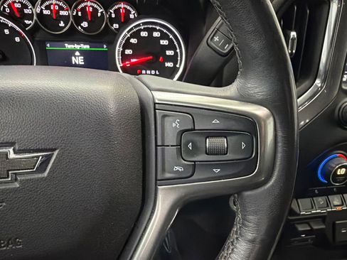 Used 2019 Chevrolet Silverado 1500 RST image 25