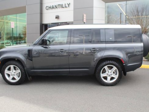 Used 2024 Land Rover Defender 130 S image 6