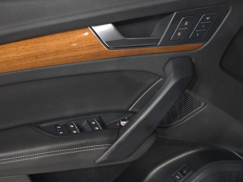 Used 2023 Audi Q5 2.0T Premium Plus image 17