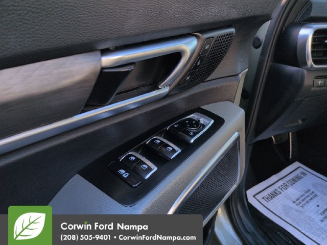 Used 2023 Kia Telluride SX Prestige X-Pro AWD/4WD image 11