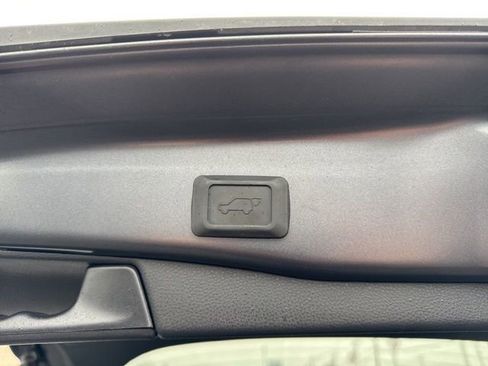 Used 2023 Toyota RAV4 XLE image 22