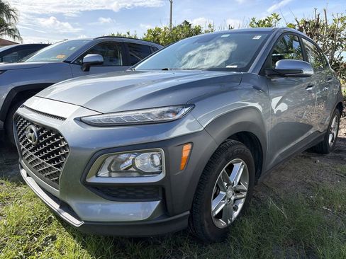 Used 2020 Hyundai Kona SE FWD image 3