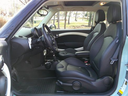 Used 2013 MINI Cooper S image 10