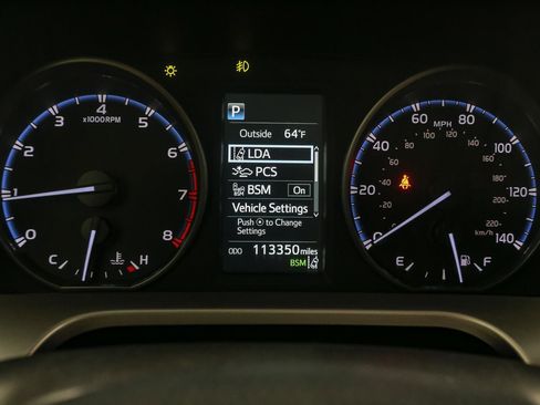 Used 2017 Toyota RAV4 XLE w/ Plus Extra Value Package image 36