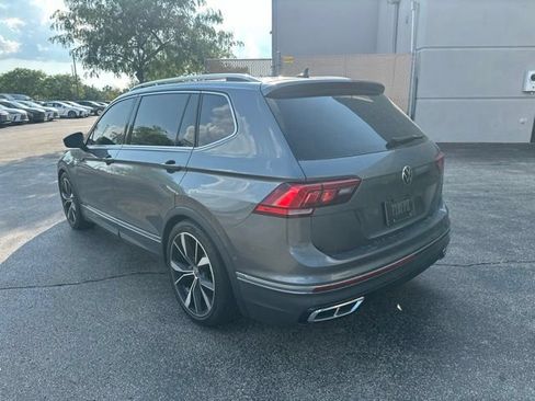 Used 2023 Volkswagen Tiguan SEL R-Line AWD/4WD image 4