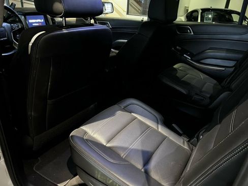 Used 2020 GMC Yukon XL Denali AWD/4WD image 14