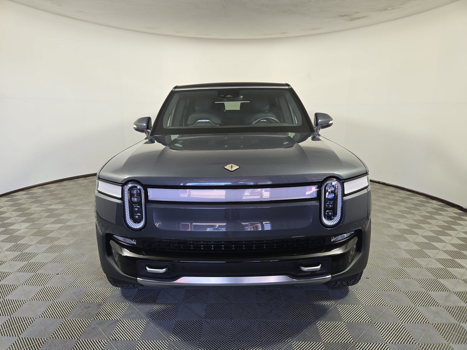 Used 2022 Rivian R1S Launch Edition Quad AWD/4WD image 8